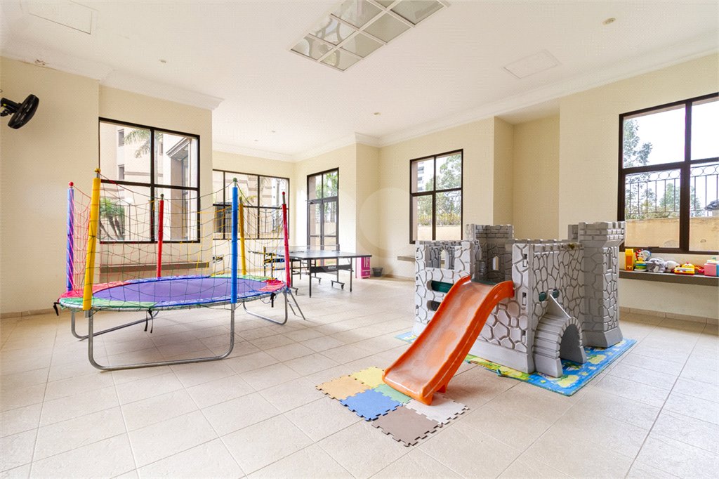 Apartamento à venda com 4 quartos, sendo 3 suítes, em Jardim Monte Kemel, São Paulo, SP