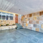Casa à venda com 3 quartos, sendo 1 suíte, em Vila Arriete, São Paulo, SP