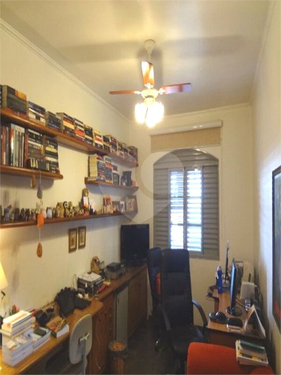Casa à venda com 4 quartos, sendo 2 suítes,  no condomínio Acmti - Colinas do Mosteiro, Terras de Itaici e Recanto dos Pássaros, Indaiatuba - SP