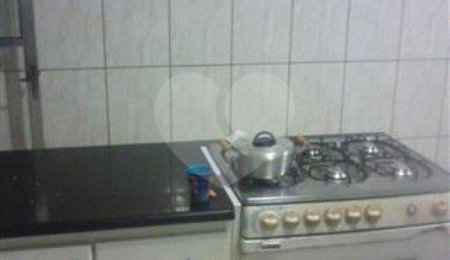 Casa à venda com 4 quartos, sendo 1 suíte,  em Jardim Peri, São Paulo, SP