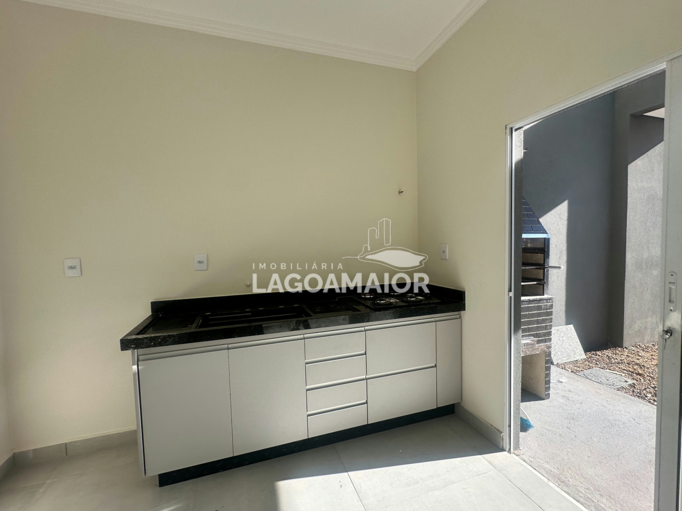 Apartamento à venda com 2 quartos em Jardim Alvorada, Três Lagoas, MS