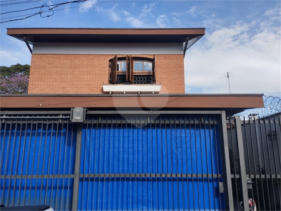 Sobrado à venda com 4 quartos, sendo 1 suíte, em Tremembé, São Paulo, SP
