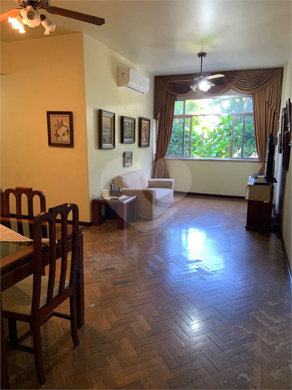 Apartamento à venda com 3 quartos, sendo 1 suíte,  em Tijuca, Rio de Janeiro, RJ