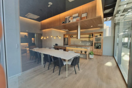 Apartamento à venda ou para alugar com 3 quartos, sendo 1 suíte,  em Jardim das Acácias, São Paulo, SP