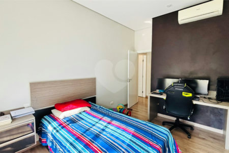 Casa à venda com 4 suítes no condomínio Dos Lagos, Itupeva - SP