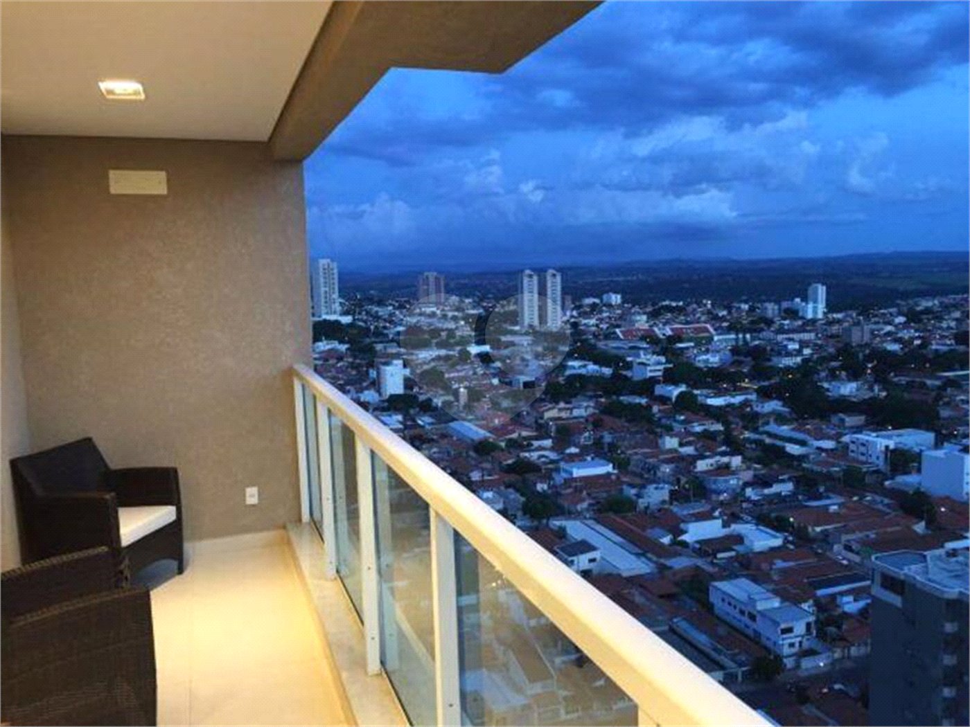 Apartamento à venda com 2 suítes em Cidade Nova I, Indaiatuba, SP