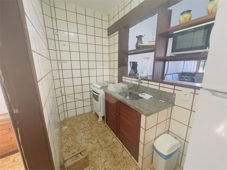 Casa em condomínio à venda com 2 quartos em Geribá, Armação dos Búzios, RJ