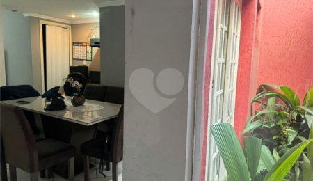Sobrado à venda com 2 quartos, sendo 1 suíte,  em Quarta Parada, São Paulo, SP