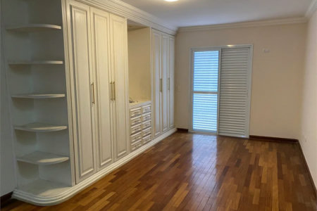 Sobrado à venda com 3 quartos, sendo 1 suíte, em Vila Lageado, São Paulo, SP
