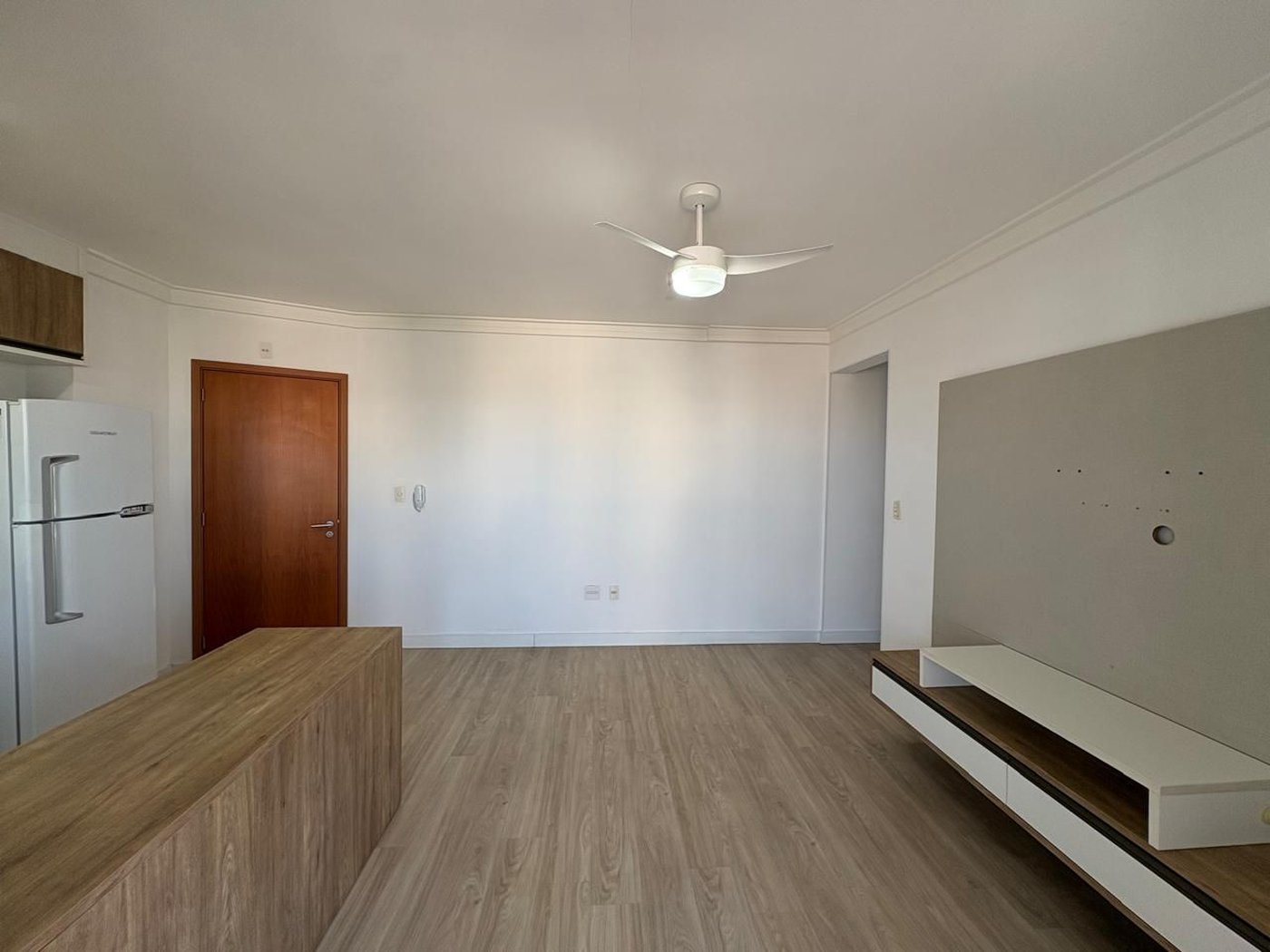 Apartamento com 2 dormitórios à venda, 65 m² por R$ 650.000,00 - Boqueirão - Santos/SP