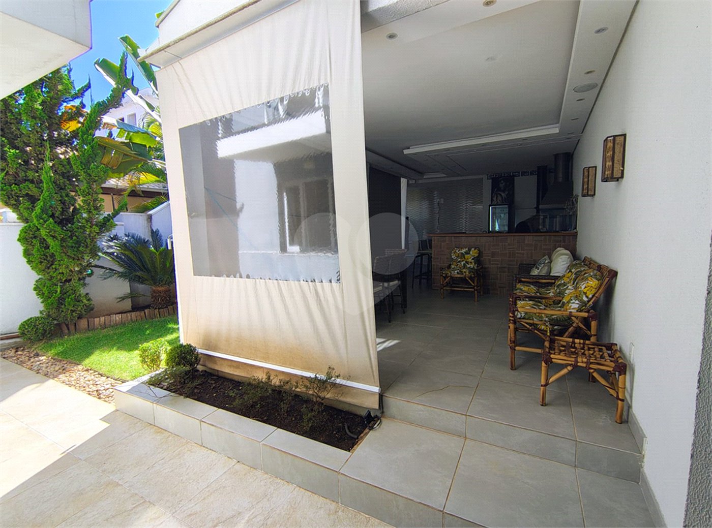 Casa à venda com 3 quartos, sendo 1 suíte,  em Horto Santo Antonio, Jundiaí, SP
