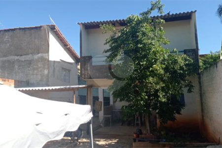 Casa à venda com 3 quartos em Vila Deyse, Itapetininga, SP
