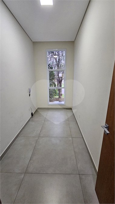 Casa para alugar com 3 suítes no condomínio Dona Lucila, Indaiatuba - SP