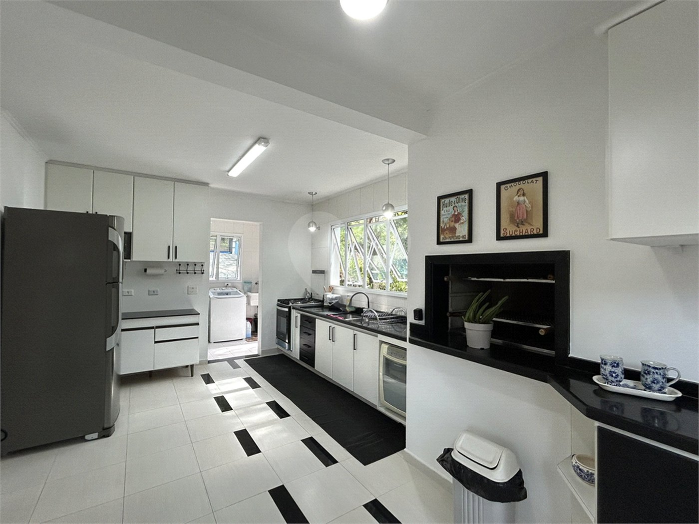 Casa à venda com 3 quartos, sendo 1 suíte, no condomínio Alpes da Cantareira, Mairiporã - SP