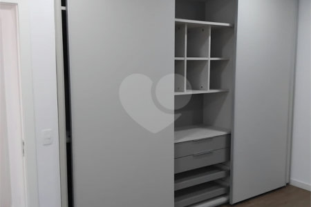 Casa à venda com 3 suítes no condomínio Condomino Parque dos Alecrins, Campinas - SP