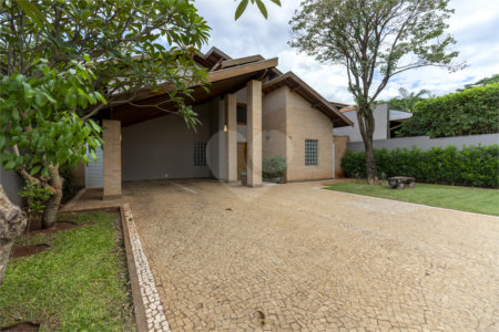 Casa à venda com 4 quartos, sendo 3 suítes,  no condomínio Royal Park, Ribeirão Preto - SP