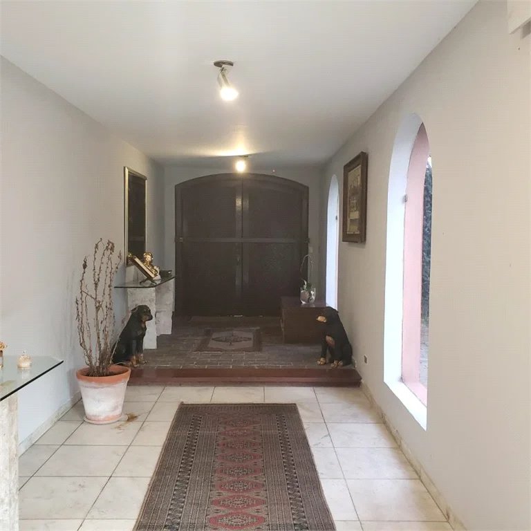 Casa à venda com 6 quartos, sendo 4 suítes, em Vila Sônia, São Paulo, SP