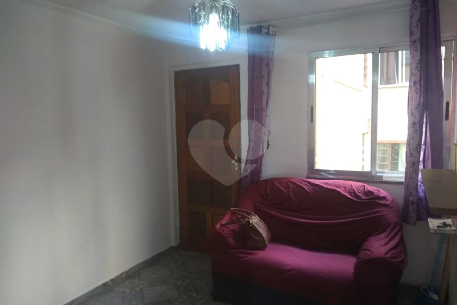 Apartamento à venda com 2 quartos em Cidade Tiradentes, São Paulo, SP