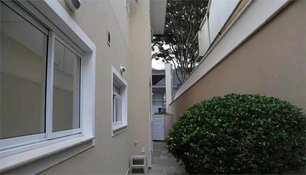 Casa à venda com 4 suítes no condomínio Residencial Morumbi, São Paulo - SP