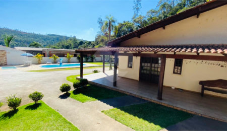 Chácara à venda com 3 quartos, sendo 1 suíte,  em Rio Acima, Mairiporã, SP