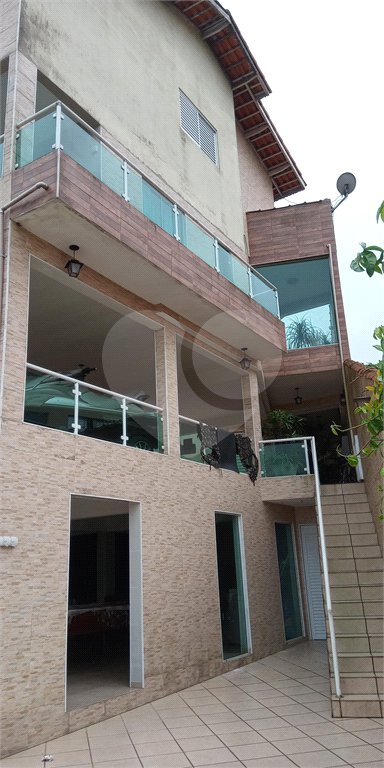 Excelente Sobrado na Cidade Lider - Casa - vendo
