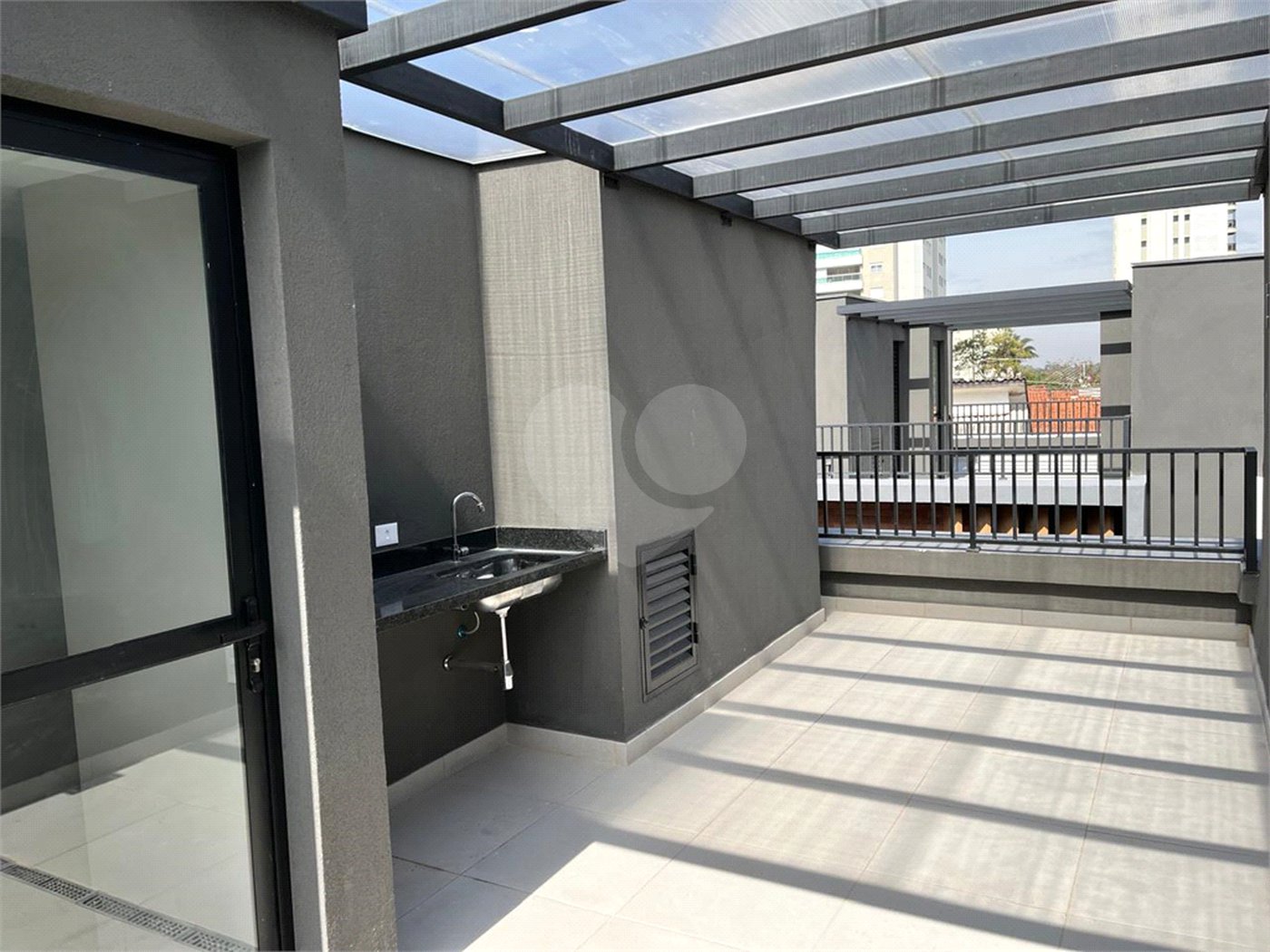 Casa à venda com 2 suítes no condomínio Cube Villa, São Paulo - SP