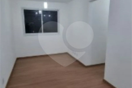 Apartamento à venda com 2 quartos em Vila Zat, São Paulo, SP