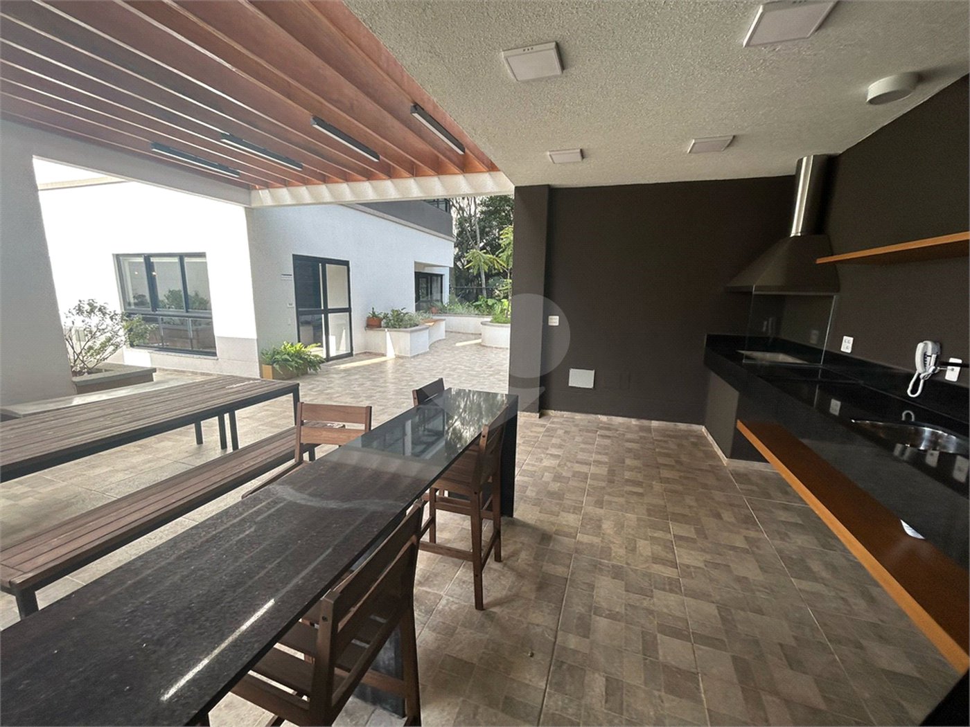 Apartamento à venda com 2 quartos em Vila Suzana, São Paulo, SP