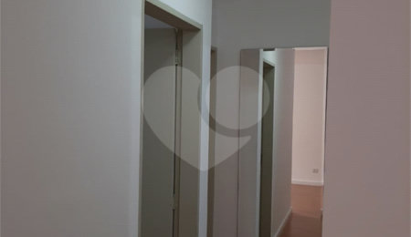 Apartamento à venda com 3 quartos em Vila dos Remédios, São Paulo, SP