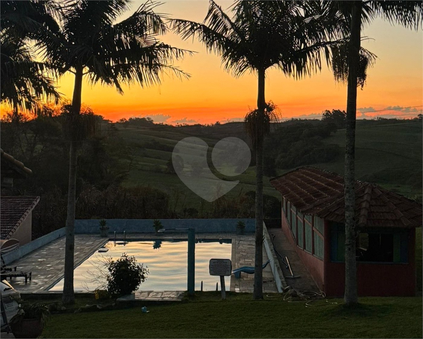 Sítio à venda com 6 quartos, sendo 5 suítes, em Área Rural de Itapetininga, Itapetininga, SP