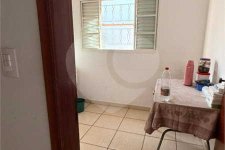 Casa à venda com 4 quartos em Terra Nova, Taubaté, SP