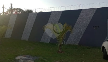 Chácara à venda com 5 quartos, sendo 1 suíte,  em Jardim Marabá, Itapetininga, SP