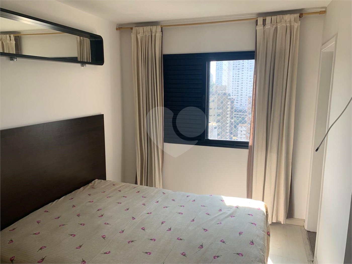 Apartamento à venda com 3 quartos, sendo 1 suíte,  em Vila Andrade, São Paulo, SP