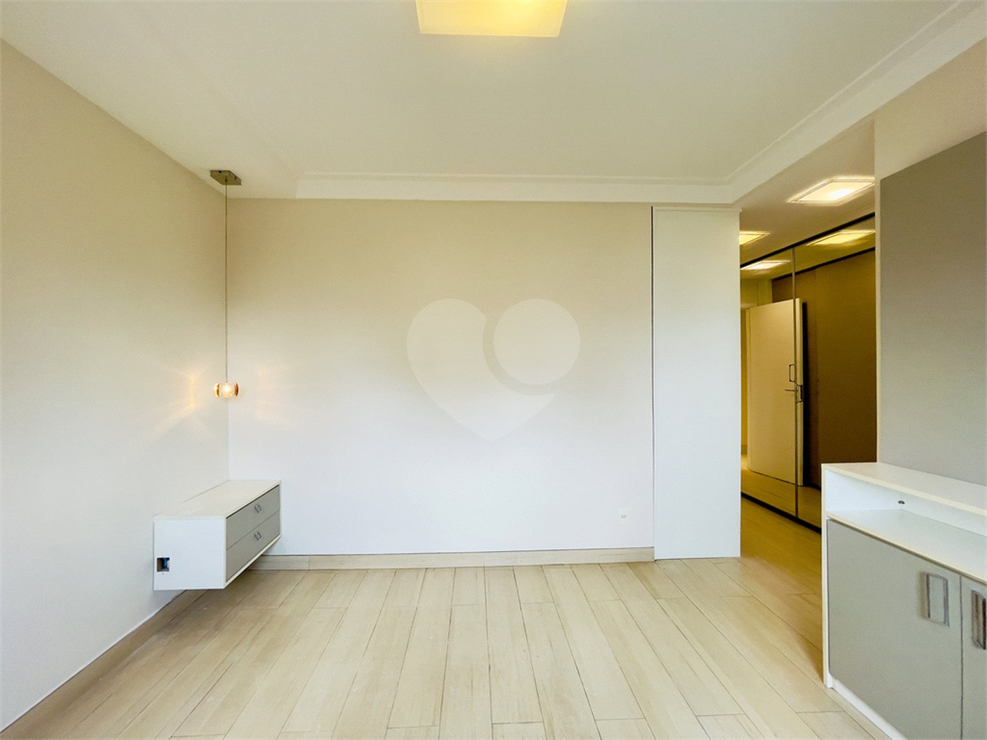 Apartamento à venda com 3 quartos, sendo 4 suítes,  no Centro, São Bernardo do Campo, SP