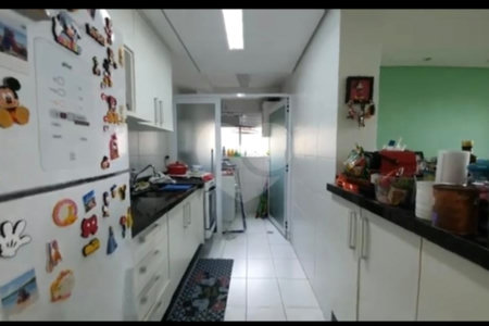 Apartamento à venda com 2 quartos, sendo 1 suíte, em Rio Pequeno, São Paulo, SP