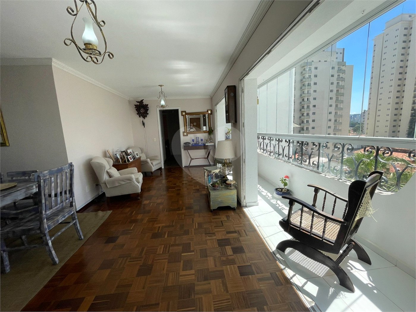 Apartamento à venda com 3 quartos, sendo 1 suíte,  em Brooklin Paulista, São Paulo, SP