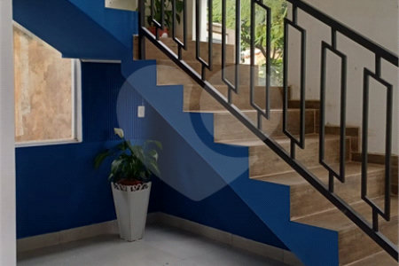 Casa à venda com 6 quartos, sendo 1 suíte, no condomínio Cafezal IV, Itupeva - SP