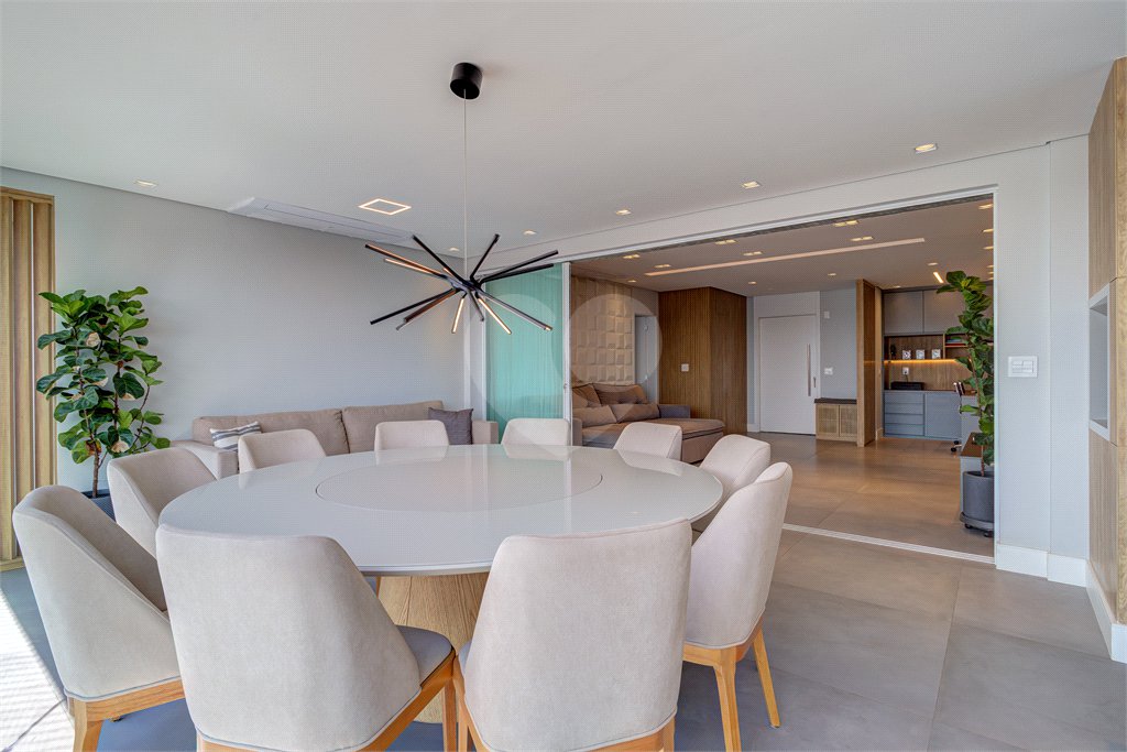Apartamento à venda com 3 suítes em Vila Mascote, São Paulo, SP