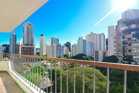 Apartamento à venda com 4 quartos, sendo 2 suítes, em Brooklin Paulista, São Paulo, SP