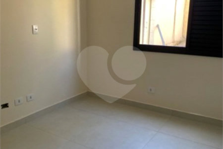 Sobrado à venda com 2 quartos em Santana, São Paulo, SP
