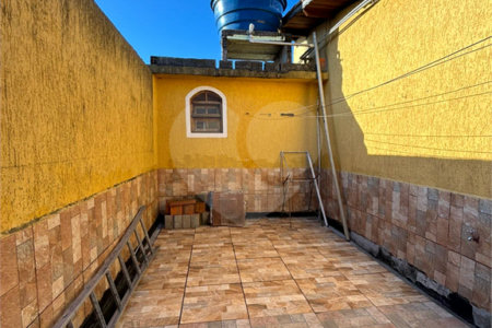 Casa à venda com 3 quartos, sendo 1 suíte, em Vila Galvão, Guarulhos, SP