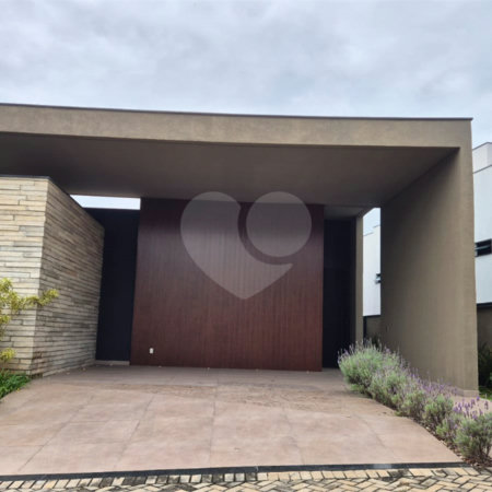 Casa à venda com 4 suítes no condomínio Alphaville Nova Esplanada 1, Votorantim - SP