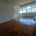 Apartamento à venda com 3 quartos, sendo 1 suíte,  em Lagoa, Rio de Janeiro, RJ