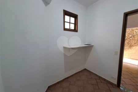 Casa para alugar com 4 quartos, sendo 2 suítes, no condomínio Palm Garden, São Paulo - SP