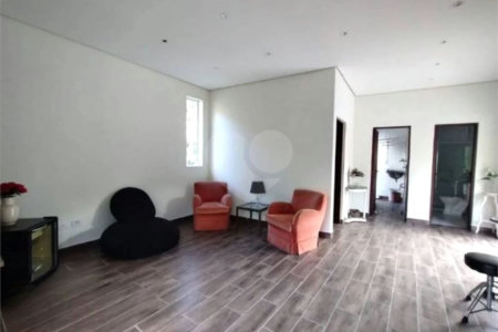 Chácara à venda com 4 quartos em Aguapeú, Itanhaém, SP
