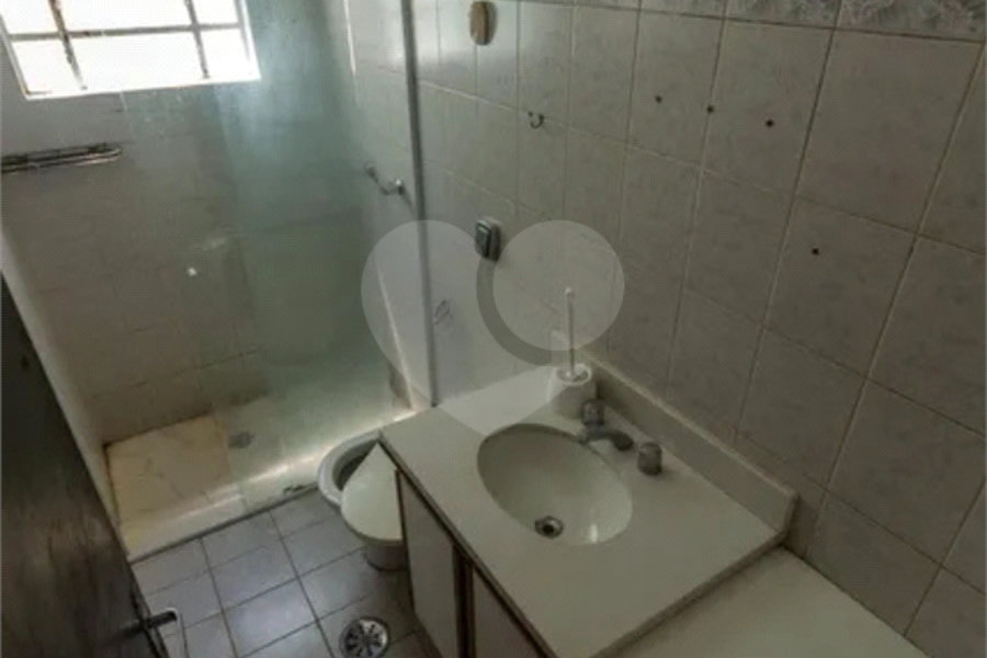 Sobrado à venda ou para alugar com 3 quartos, sendo 1 suíte, em Conjunto Residencial Vista Verde, São Paulo, SP