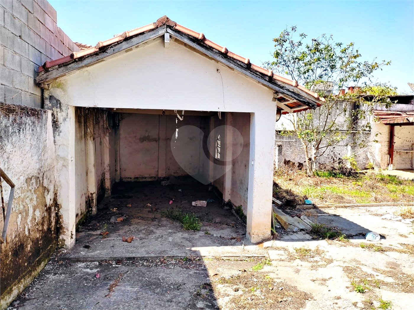 Casa Térrea à venda com 3 quartos em Horto, São Paulo, SP
