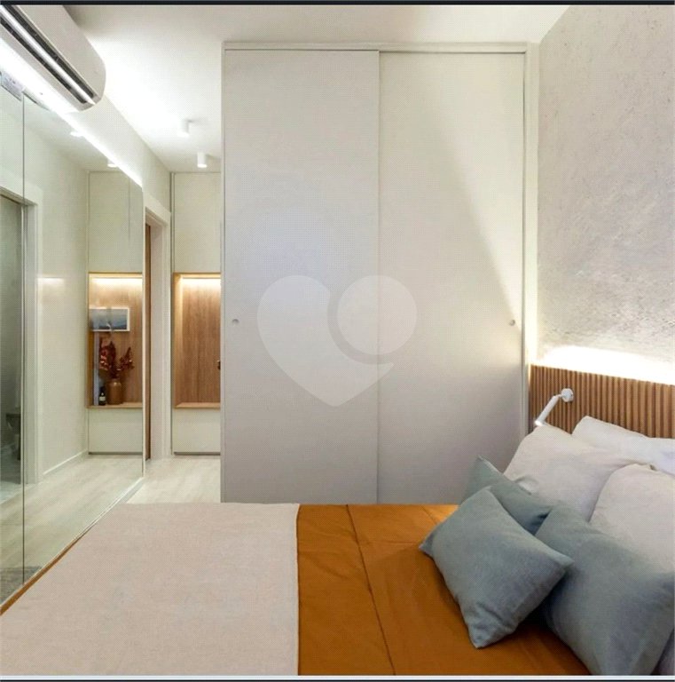 Apartamento à venda com 2 quartos em Santo Cristo, Rio de Janeiro, RJ