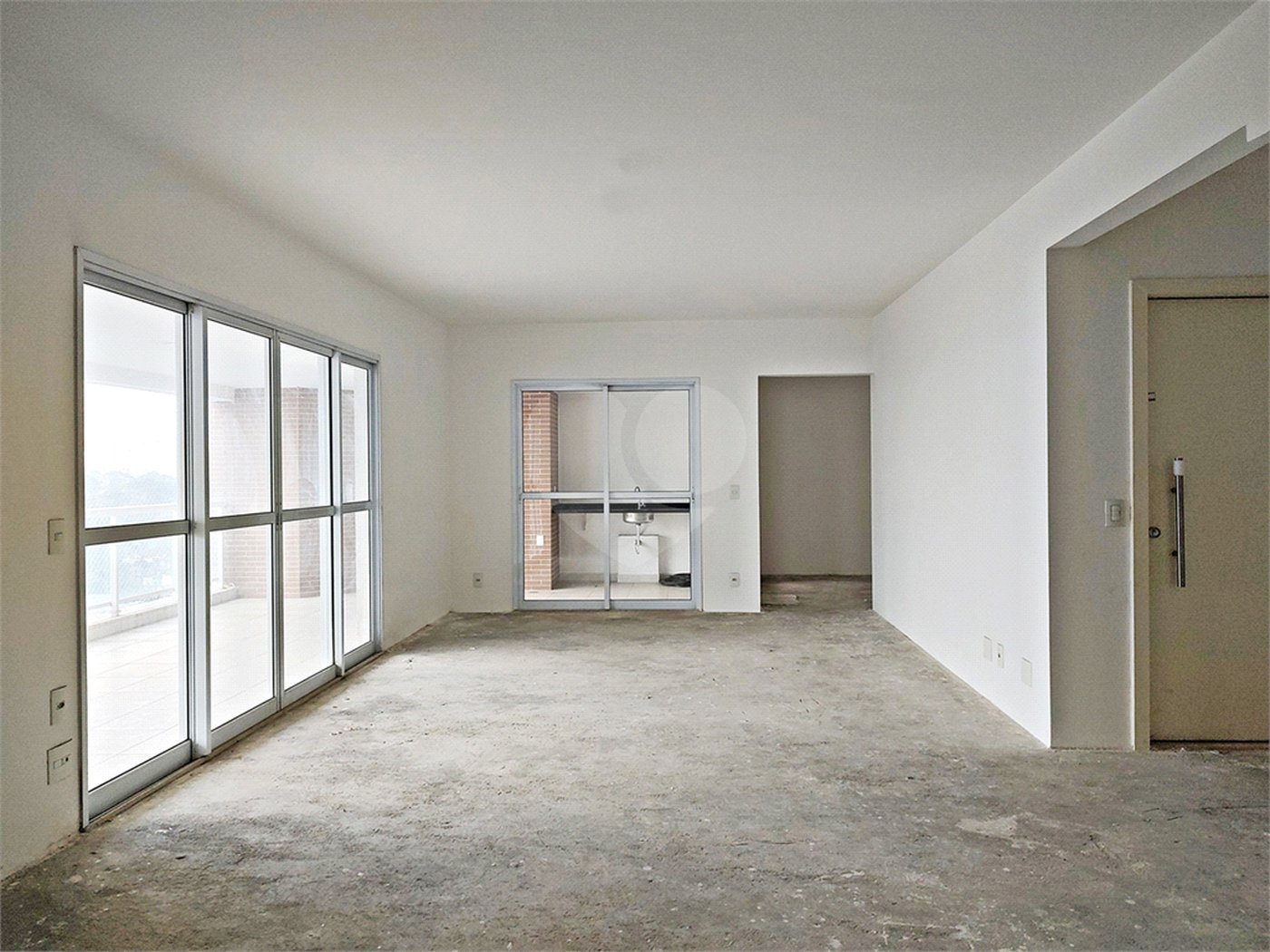 Apartamento à venda com 3 suítes em Santa Teresinha, São Paulo, SP