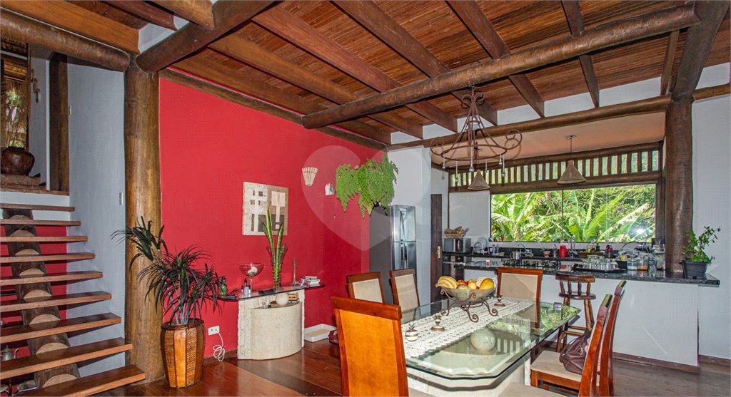 Casa à venda com 4 suítes em Praia Grande (sul da Ilha), Ilhabela, SP